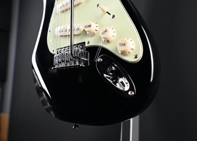 Jay Turser JT-30-BK-A 3/4 Size Double Cutaway Electric Guitar Black #273