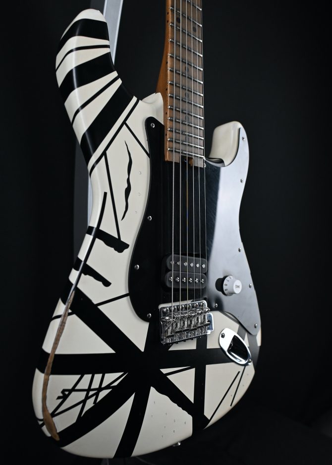 Fender Striped Series '78 Eruption Relic 2022