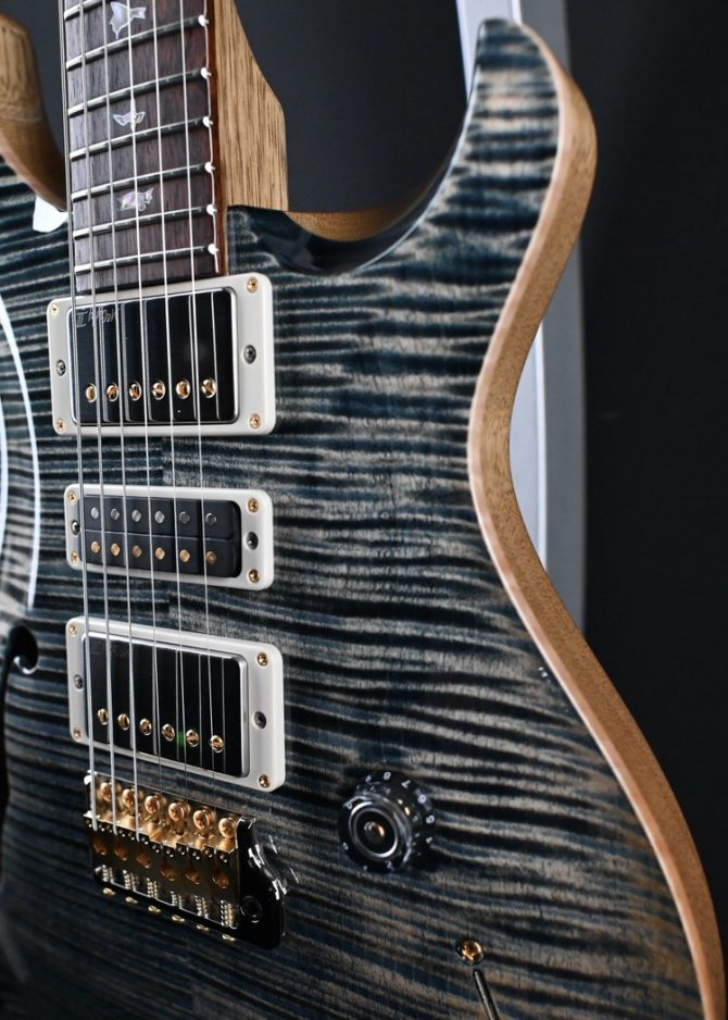 PRS 40th Anniversary Special Semi-Hollow Limited Edition Faded Whale Blue #132