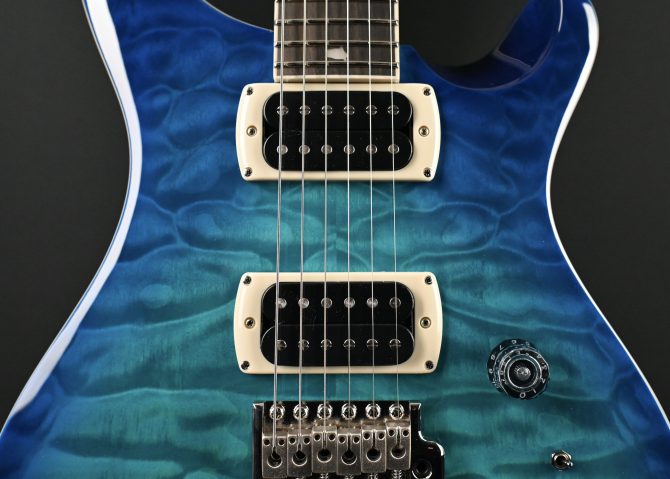 PRS SE Custom 24-08 Quilt Lake Blue #834