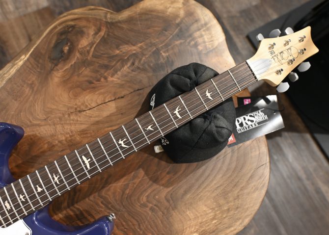 PRS SE Silver Sky "Lefty" Trad Blue #405