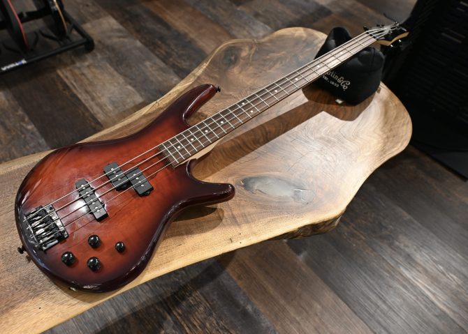 Ibanez GSR200SM-CNB Gio Soundgear Charcoal Brown Burst 2020