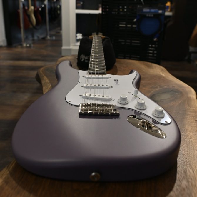 PRS Silver Sky Rosewood Satin Black Plum #944