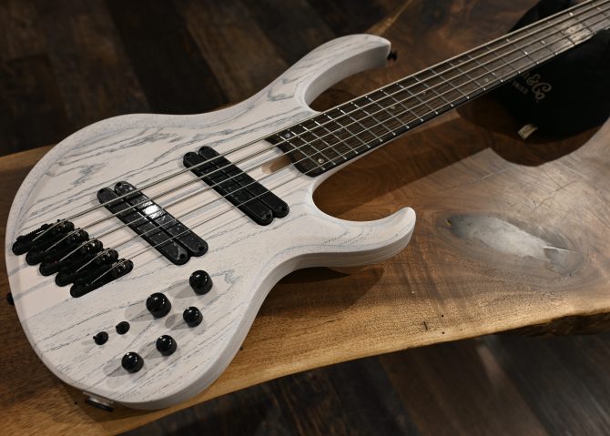 Ibanez BTB865MS-TWF Transparent White Flat Multi-Scale 5-String Bass #451