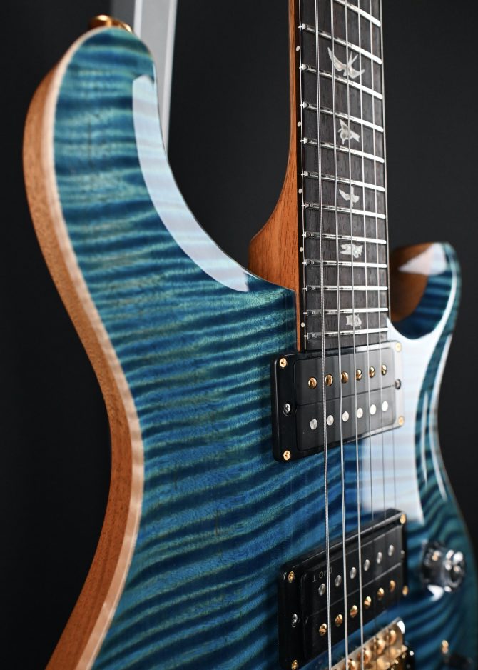 PRS Limited Edition Custom 24 10-Top Arctic Blue #211