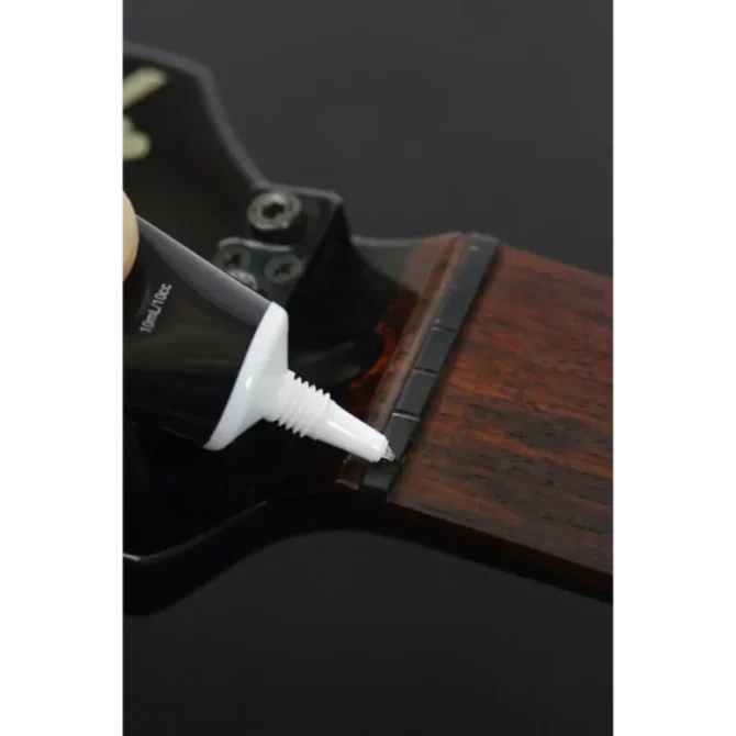 Music Nomad MN106 TUNE-IT – String Instrument Lubricant