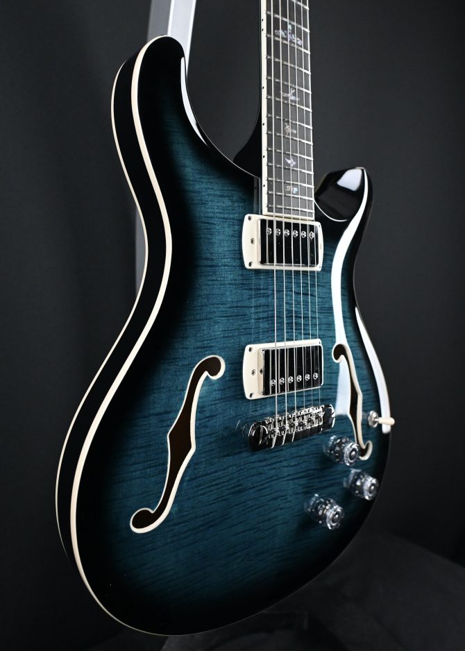PRS SE Hollowbody II Piezo Peacock Blue Smokeburst #562