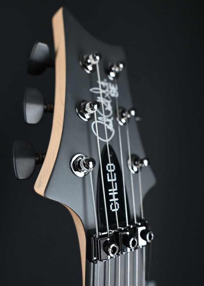 PRS SE Chleo Charcoal Purple Burst Herman Li Signature #486