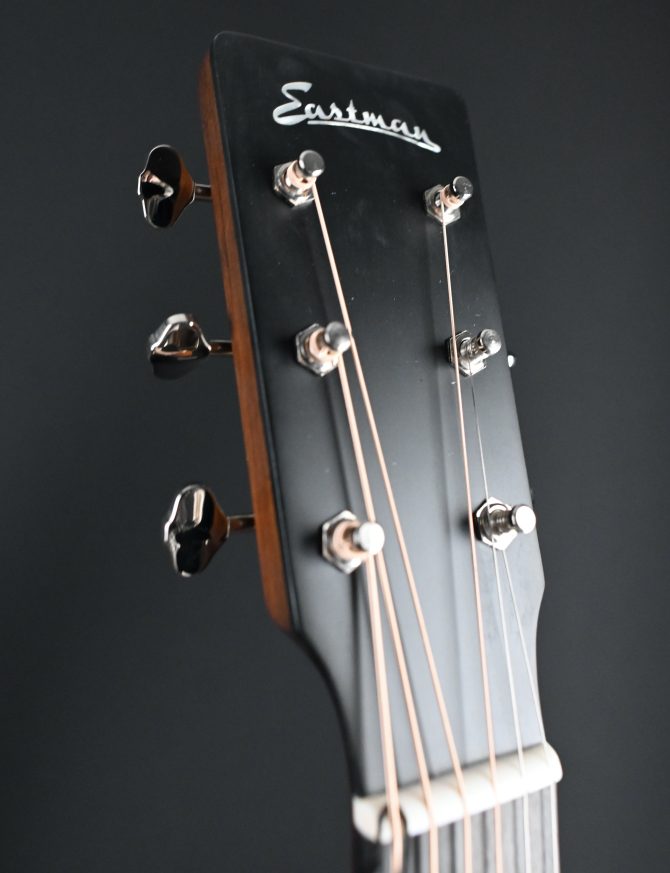 Eastman E3OM Deluxe Orchestra Model #607