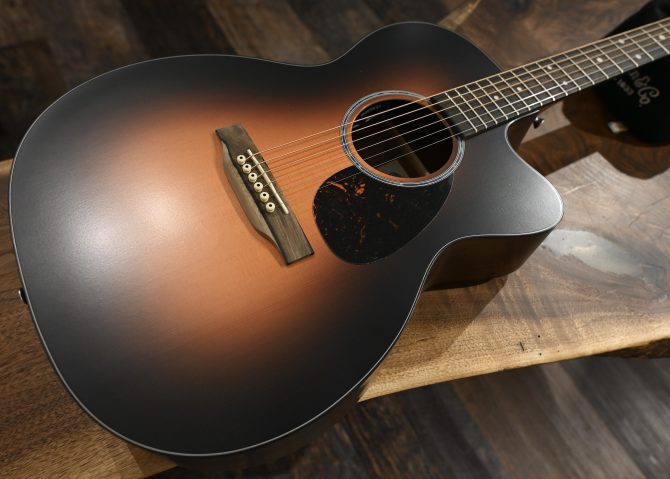 Martin OMC-10E Modern Burst #941