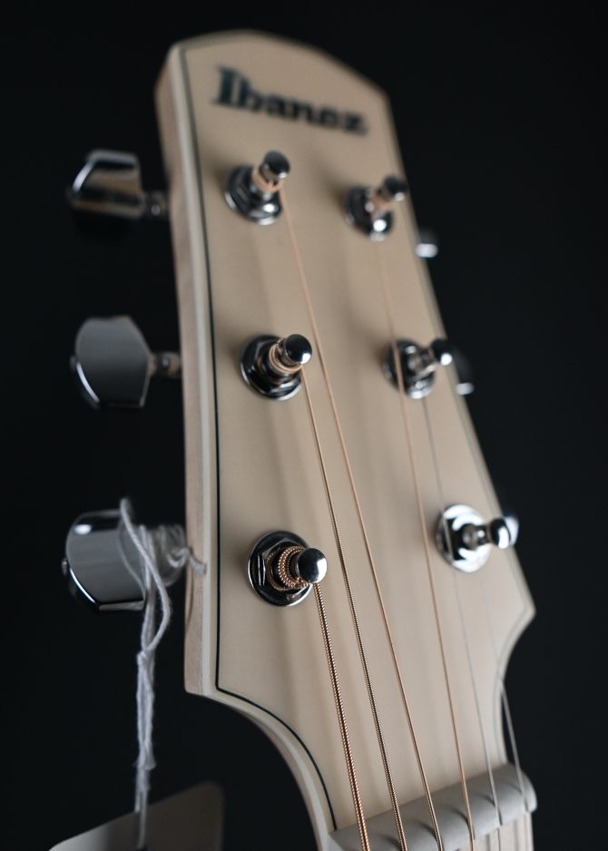 Ibanez AAD771M1E-OAW Open Pore Antique White