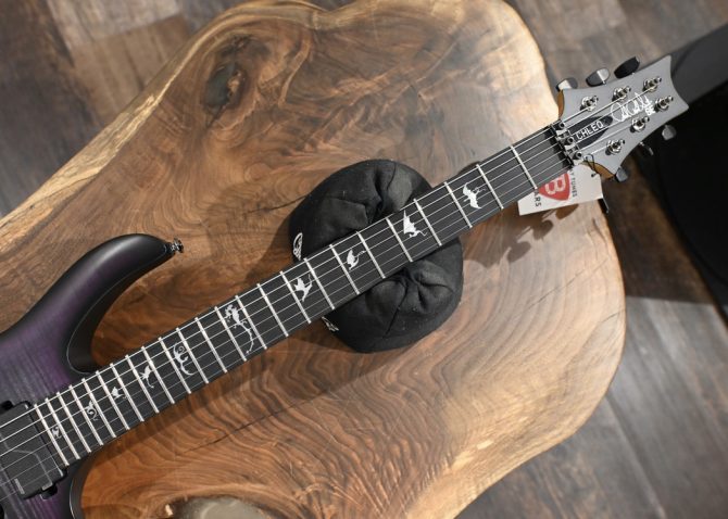 PRS SE Chleo Charcoal Purple Burst Herman Li Signature #486