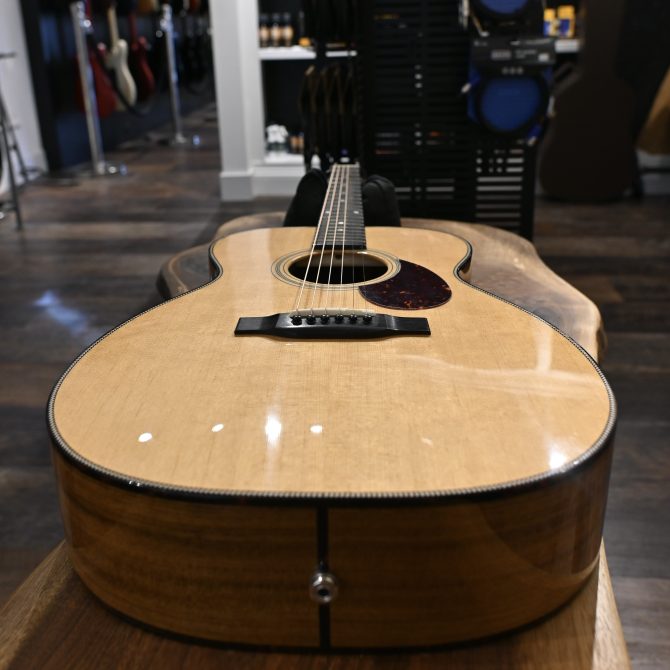 Eastman E3OM Deluxe Orchestra Model #607