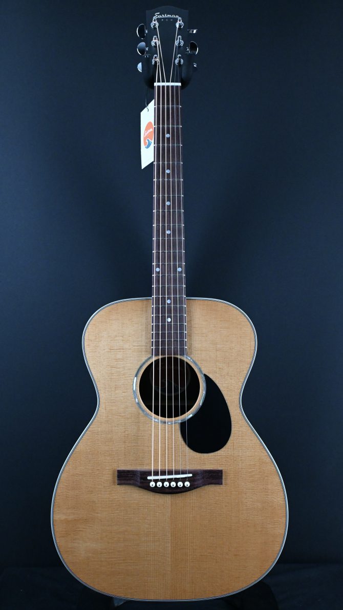 Eastman PCH2-OM Orchestra Model Natural #054