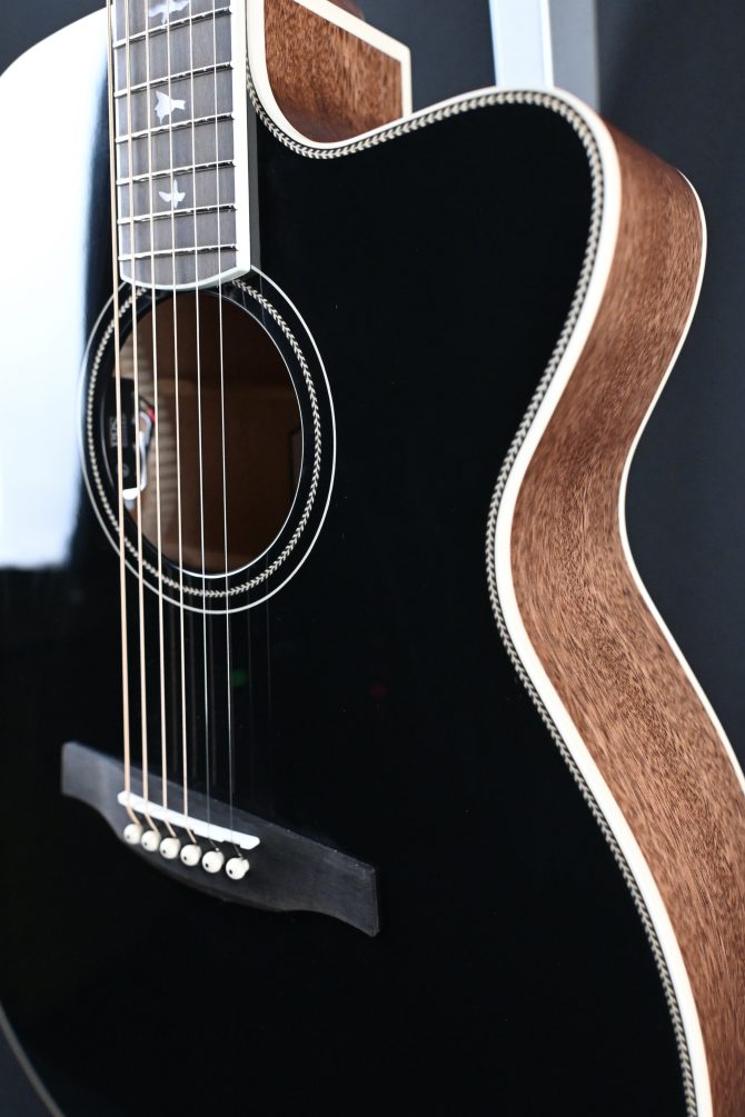 PRS SE Angelus A20E Black Top #880