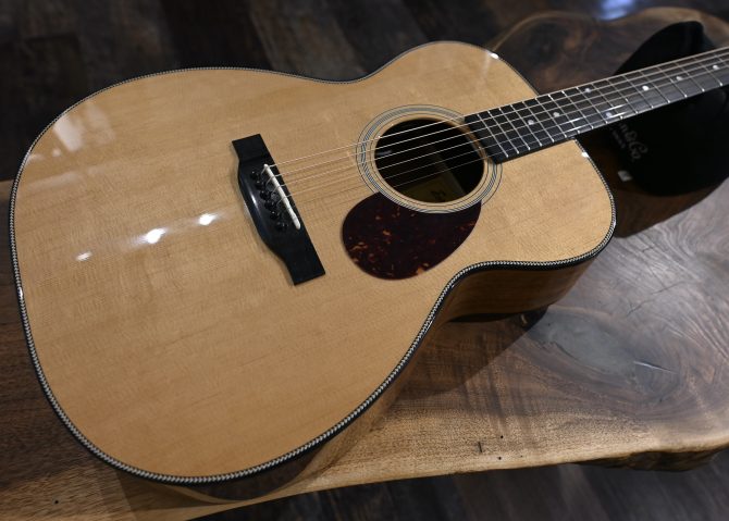 Eastman E3OM Deluxe Orchestra Model #607