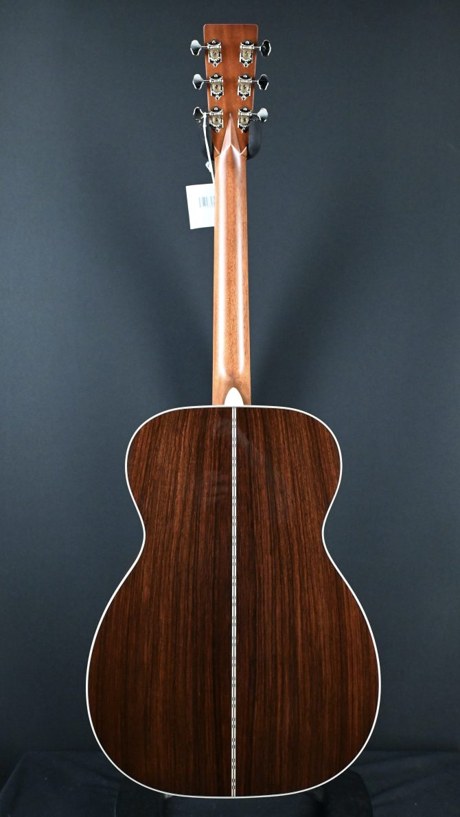 Martin Standard Series 00-28 #235