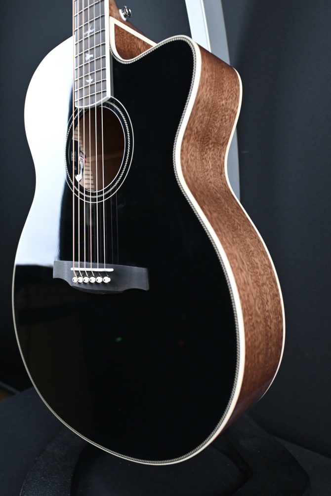 PRS SE Angelus A20E Black Top #880