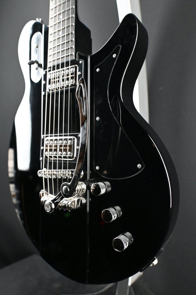 Eastman Juliet NYC Black Electric Guitar #465