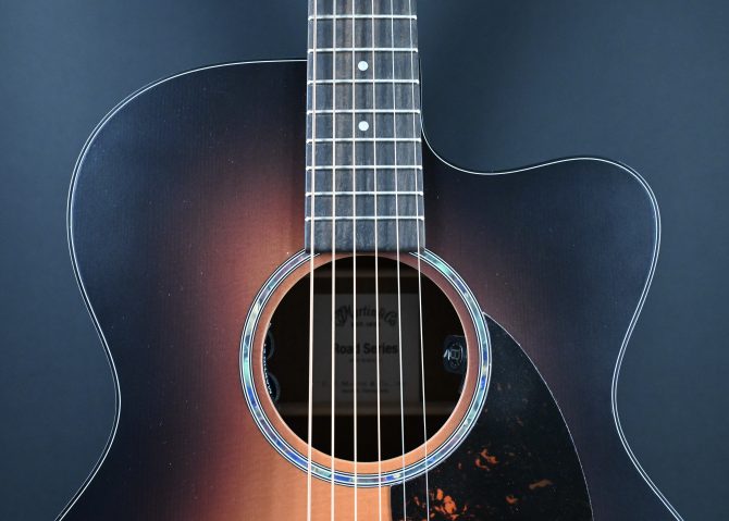 Martin OMC-10E Modern Burst #941