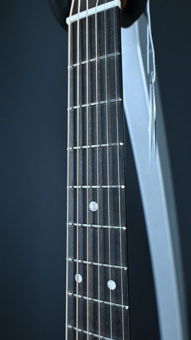 Martin OMC-10E Modern Burst #941