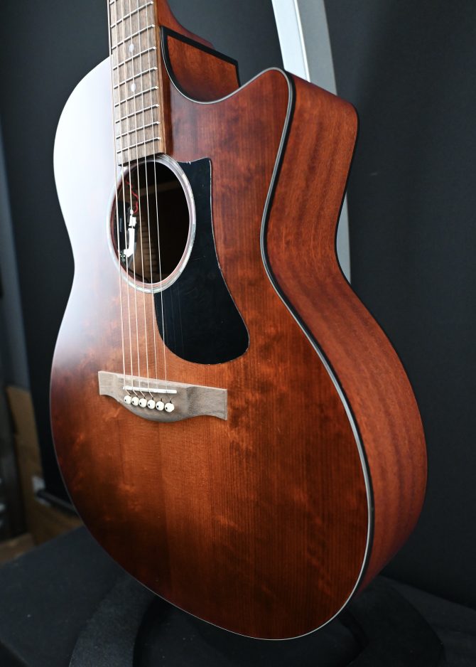 Eastman PCH1-GACE Classic Grand Auditorium #124