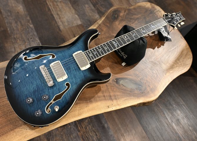 PRS SE Hollowbody II Piezo Peacock Blue Smokeburst #562