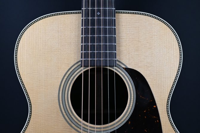 Martin Standard Series 00-28 #235