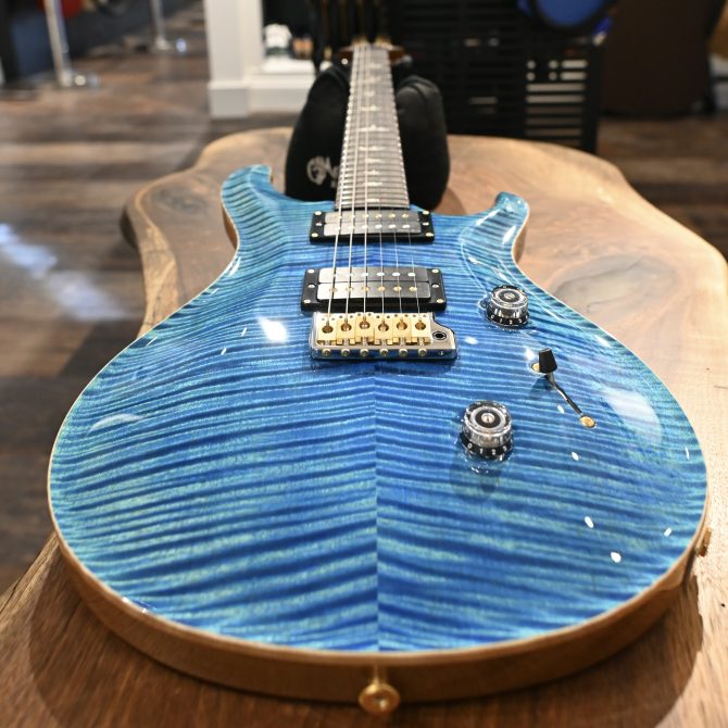 PRS Limited Edition Custom 24 10-Top Arctic Blue #211
