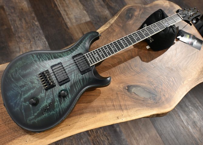 PRS Mark Holcomb Signature Cobalt Smokeburst #092