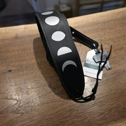 Martin Molly Tuttle Signature Strap w/ Moons