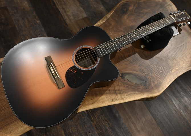 Martin OMC-10E Modern Burst #941