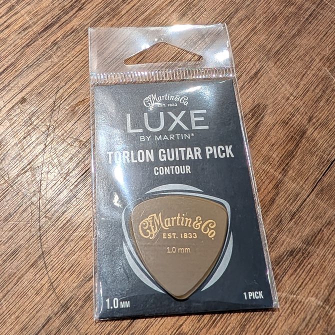 Martin LUXE by Martin Torlon Contour Pick 1.0mm