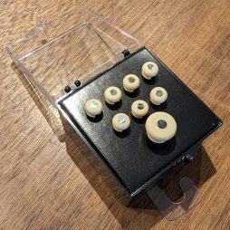 Martin Pearl Inlaid Bridge and Endpins (White)