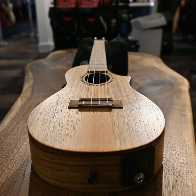 Kala KA-TK-C-CE Teak Tri-Top Concert Ukulele #2501