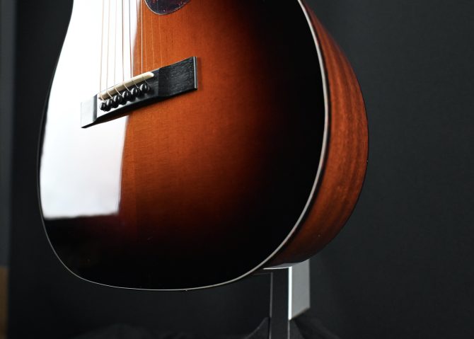 Eastman E1P Deluxe Sunburst Parlor Acoustic Guitar #720