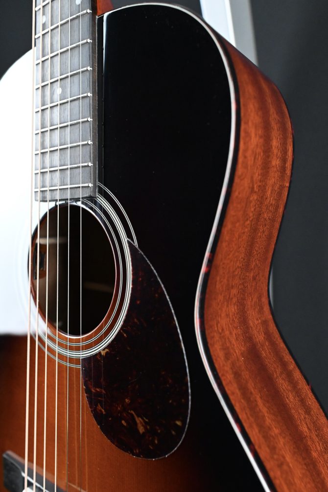 Eastman E1P Deluxe Sunburst Parlor Acoustic Guitar #720