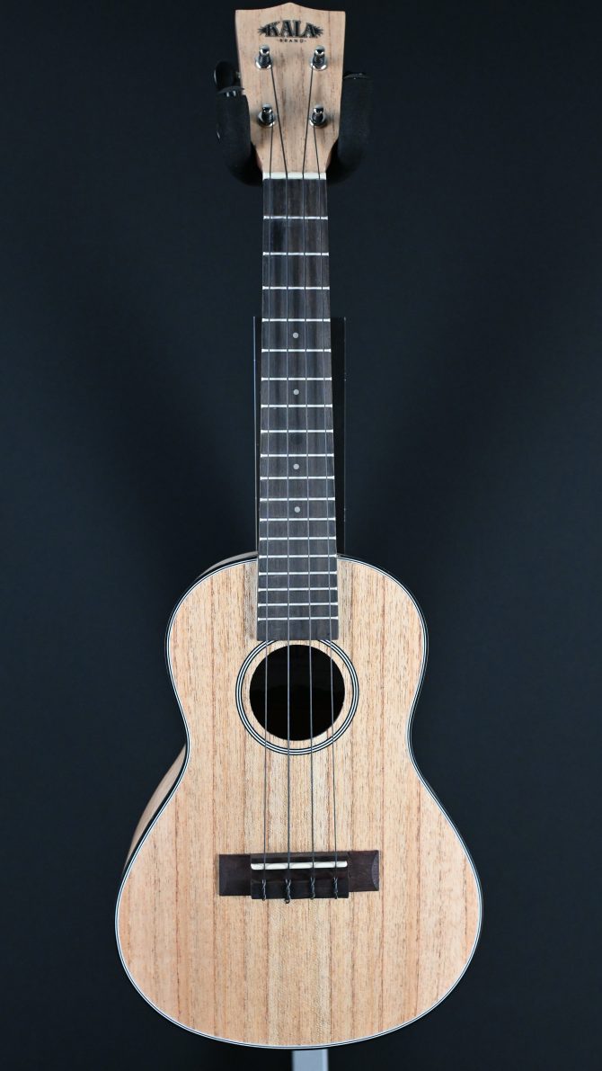 Kala KA-CLM-C Cape Lilac Mahogany Concert Ukulele with Bag #2511