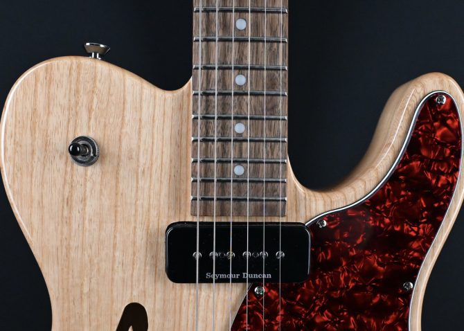 Fender Jim Adkins JA-90 Telecaster Thinline Natural 2022