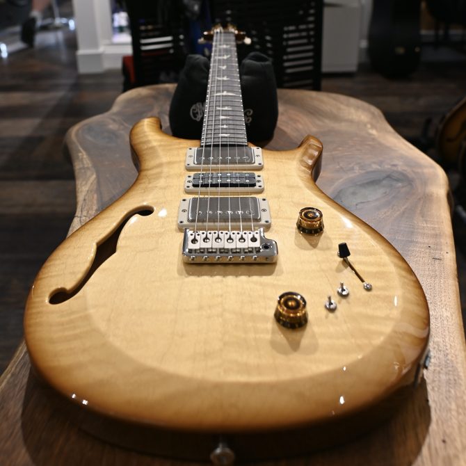 PRS S2 Special Semi-Hollow Vintage Natural #324