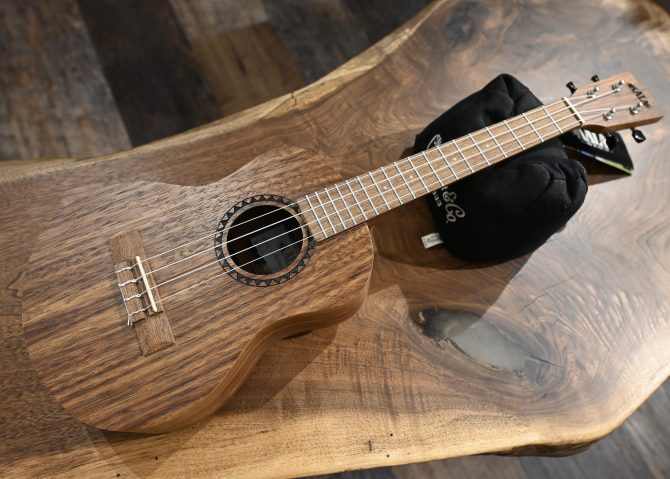 Kala KA-TEAK-T Teak Tenor Ukulele #2511
