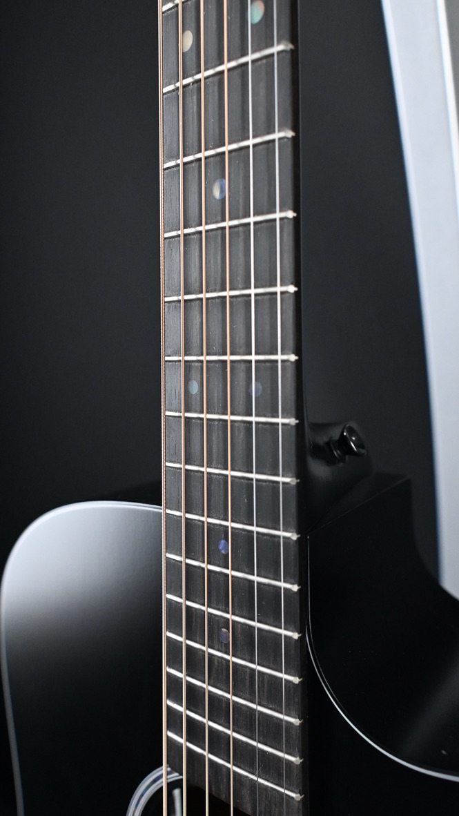 Martin DC-10E Modern Black #056