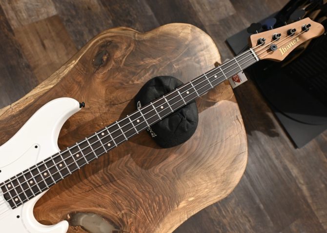 Ibanez Mode Series MDM1000-PW Pearl White #979