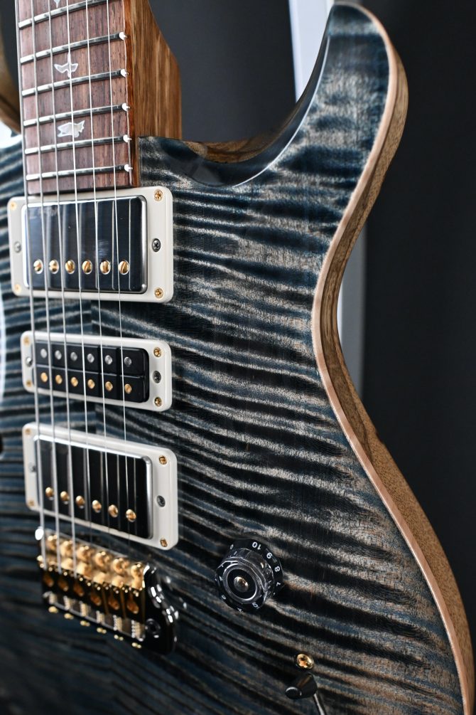 PRS 40th Anniversary Special Semi-Hollow Limited Edition Faded Whale Blue (Natural Back) #755