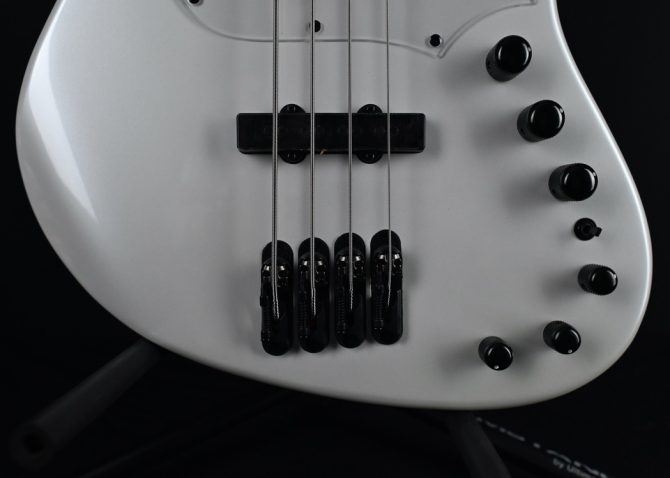 Ibanez Mode Series MDM1000-PW Pearl White #979