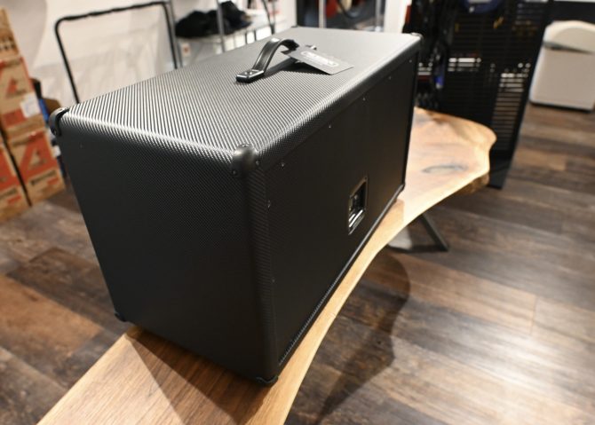 Mesa Boogie Rectifier Horizontal 2x12" Speaker Cabinet - Black Carbon