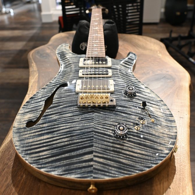 PRS 40th Anniversary Special Semi-Hollow Limited Edition Faded Whale Blue (Natural Back) #755