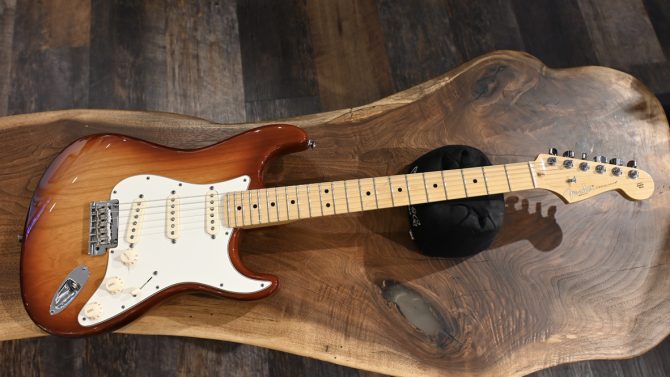 Fender American Standard Stratocaster Sienne Sunburst 2014