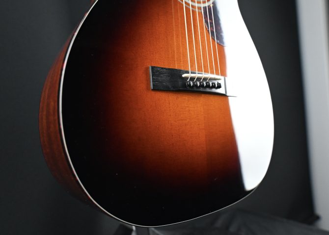 Eastman E1P Deluxe Sunburst Parlor Acoustic Guitar #720