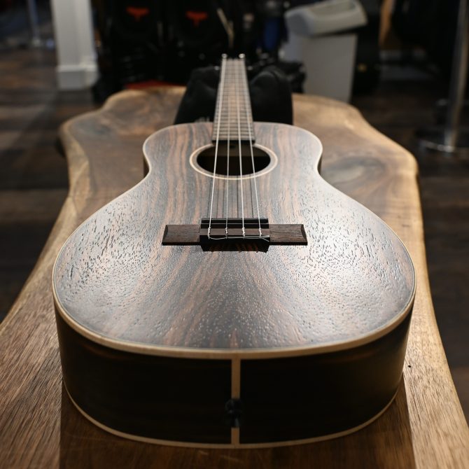 Kala Kala KA-EBY-B Striped Ebony Baritone Ukulele #2506